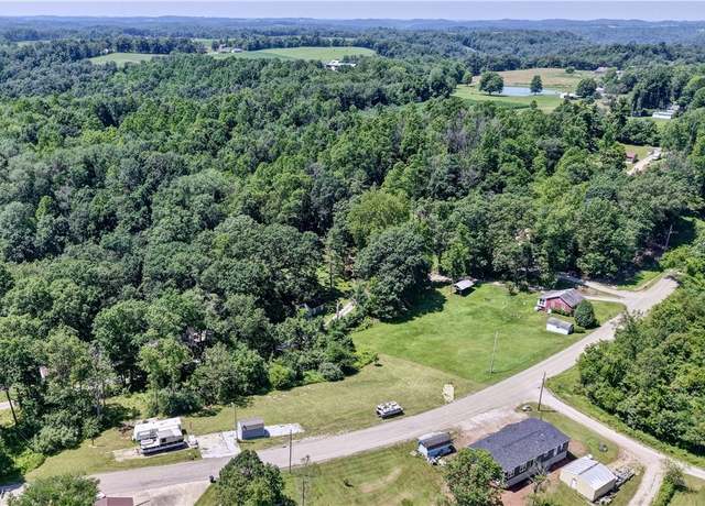 Property at 26926 Marina Rd, Freeport, OH 43973