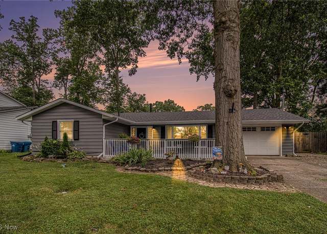 Property at 1348 Birchview Dr, Vermilion, OH 44089, 3 beds, 2 baths