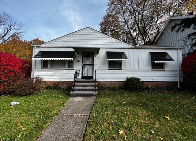 Property at 3233 E 137th St, Cleveland, OH 44120, 3 beds, 1.5 baths