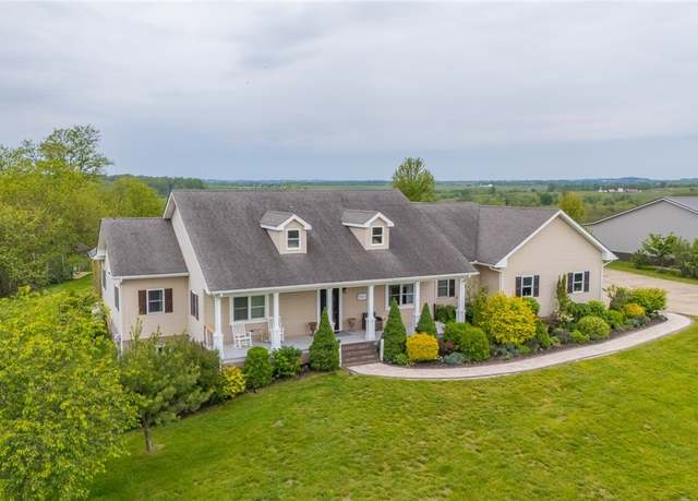 Property at 72392 Fairpoint-shepherdstown St, St. Clairsville, OH 43950, 5 beds, 2.5 baths