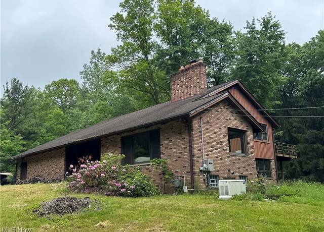 Property at 9999 Kirtland Chardon Rd, Chardon, OH 44024, 4 beds, 2.5 baths