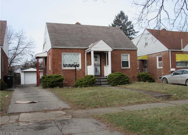 Property at 4078 E 154th St, Cleveland, OH 44128, 3 beds, 1 bath