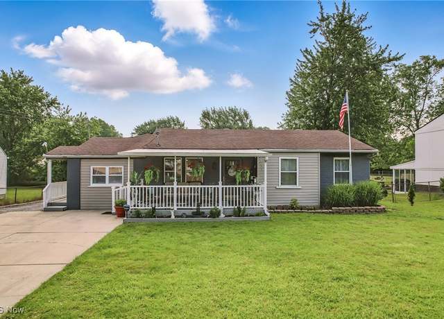 Property at 245 North Rd, Niles, OH 44446, 4 beds, 2 baths