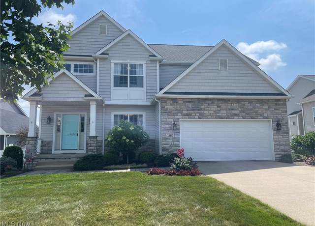 Property at 195 Morningview Ridge Cir, Wadsworth, OH 44281, 4 beds, 2.5 baths