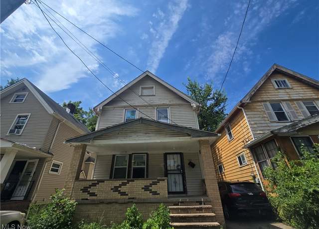Property at 4346 E 77th St, Cleveland, OH 44105, 3 beds, 1 bath