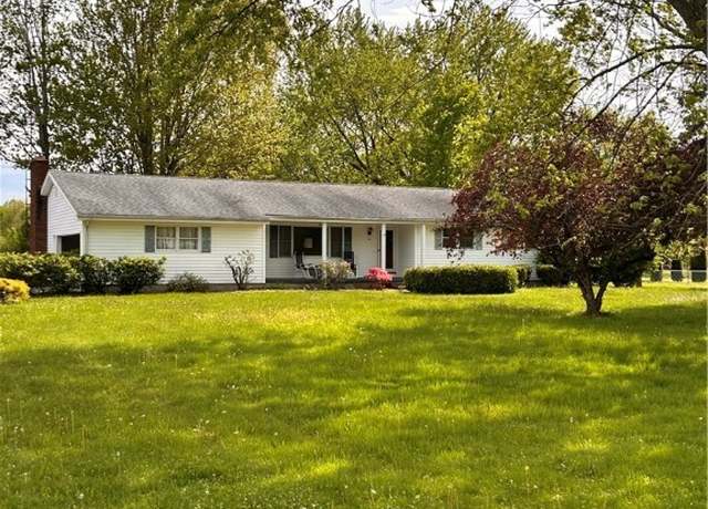 Property at 3080 Bradley Brownlee Rd, Cortland, OH 44410, 3 beds, 2 baths