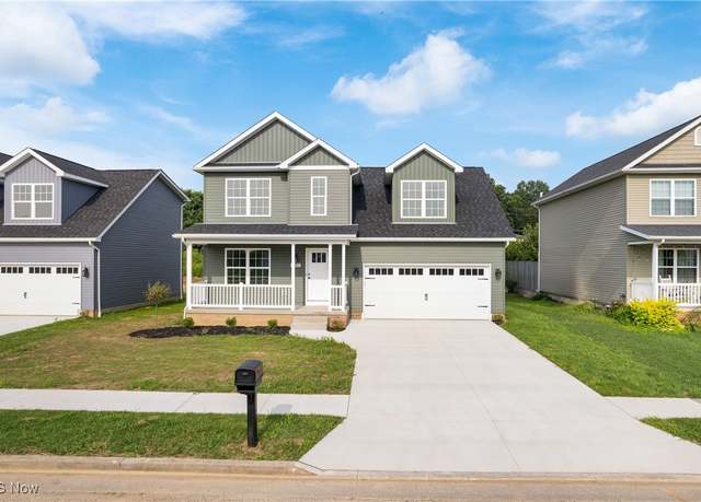 Property at 1227 Patriot Pl SW, Massillon, OH 44647, 4 beds, 2.5 baths