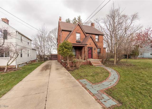 Property at 29213 Ridge Rd, Wickliffe, OH 44092, 4 beds, 2 baths