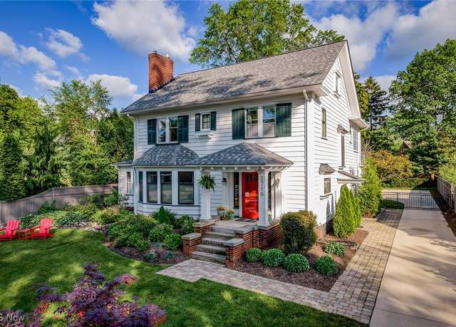 Property at 2710 W St James Pkwy Pkwy, Cleveland Heights, OH 44106, 4 beds, 3 baths