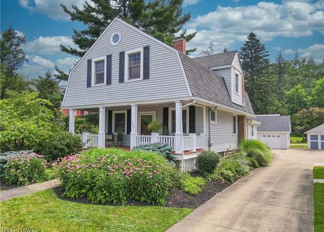 Property at 105 S Franklin St, Chagrin Falls, OH 44022, 3 beds, 3 baths