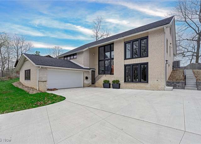 Property at 20601 Shelburne Rd, Shaker Heights, OH 44122, 6 beds, 4 baths