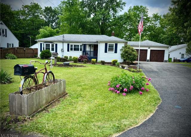 Property at 1110 Warren Rd, Newton Falls, OH 44444, 3 beds, 2.5 baths