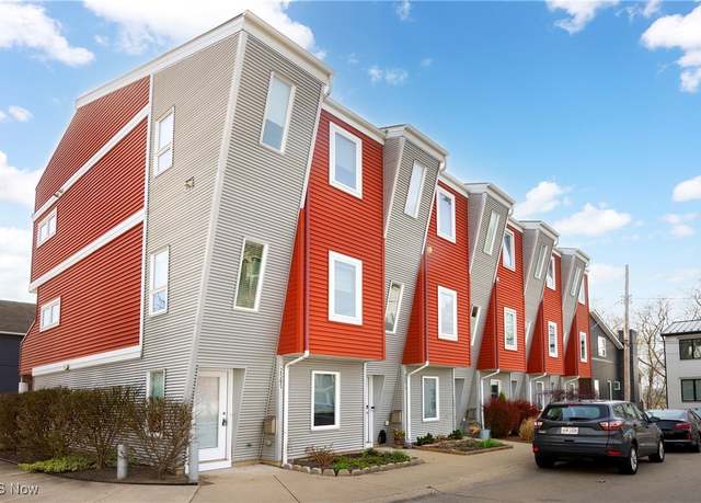 Property at 2565 W 9th St, Cleveland, OH 44113, 2 beds, 1.5 baths
