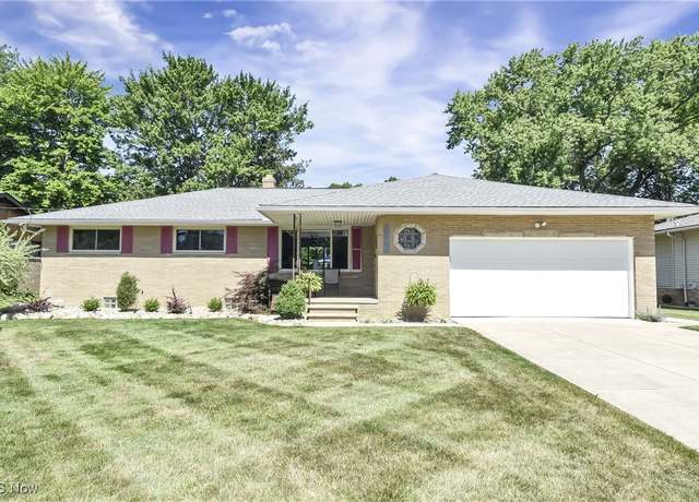 Property at 6982 Middlebrook Blvd, Middleburg Heights, OH 44130, 3 beds, 1.5 baths