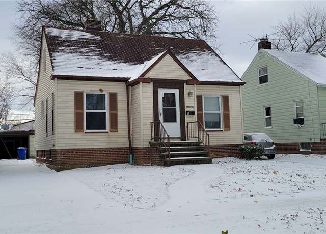 Property at 13829 Courtland Ave, Cleveland, OH 44111, 3 beds, 1.5 baths