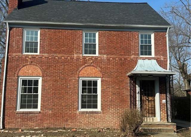 Property at 2348 Edgerton Rd, University Heights, OH 44118, 4 beds, 1.5 baths