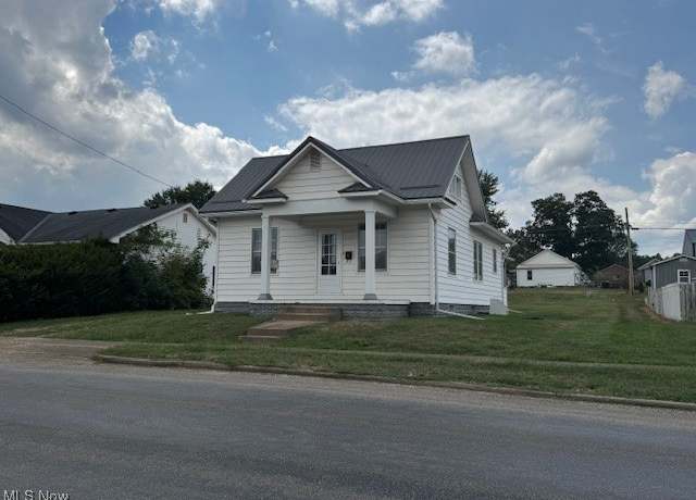 Property at 135 Front St, Philo, OH 43771, 3 beds, 1 bath
