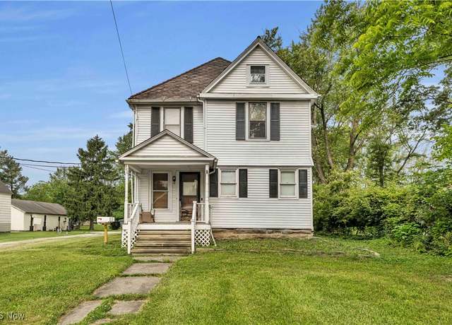 Property at 360 South Main St, Oberlin, OH 44074, 4 beds, 3 baths