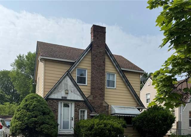 Property at 13211 Bellaire Rd, Cleveland, OH 44135, 3 beds, 1.5 baths