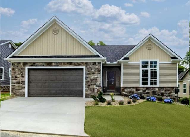 Property at 4532 Wyatt Way, Poland, OH 44514, 3 beds, 2 baths