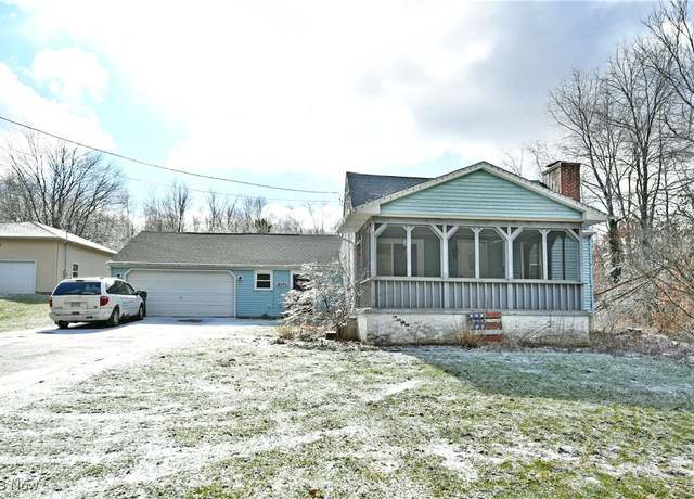 Property at 6370 Stewart Sharon Rd, Hubbard, OH 44425, 3 beds, 2 baths