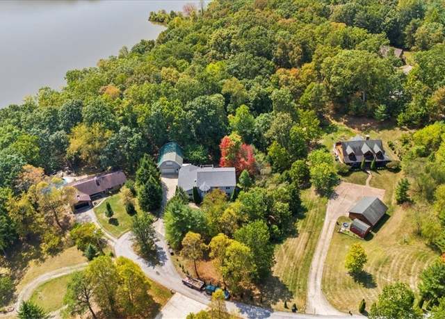 Property at 70 Northlake Ct, Vincent, OH 45784, 5 beds, 3.5 baths