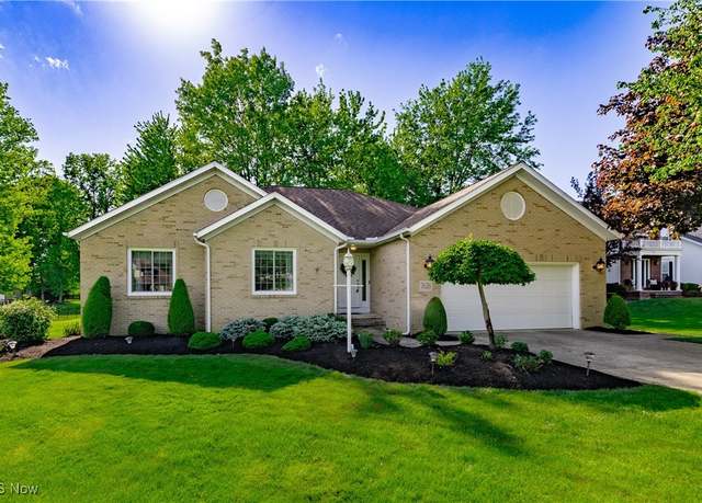 Property at 7626 Ellington Pl, Mentor, OH 44060, 3 beds, 2.5 baths