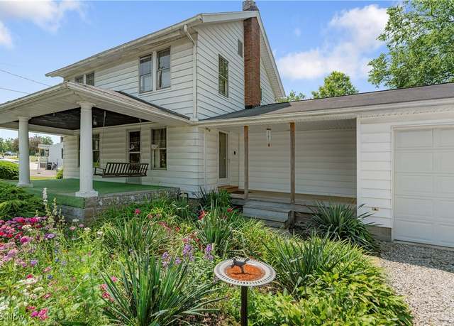 Property at 1355 Cherry Rd NW, Massillon, OH 44647, 4 beds, 2 baths