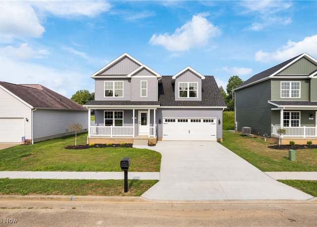 Property at 1241 Patriot Pl SW, Massillon, OH 44647, 4 beds, 2.5 baths
