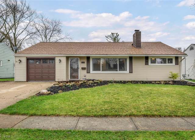 Property at 431 Pattie Dr, Berea, OH 44017, 3 beds, 1.5 baths