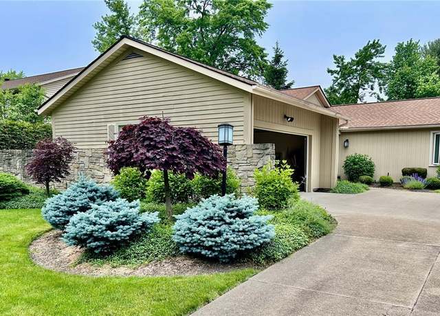 Property at 6577 Woodhawk Dr, Mayfield Heights, OH 44124, 3 beds, 2 baths