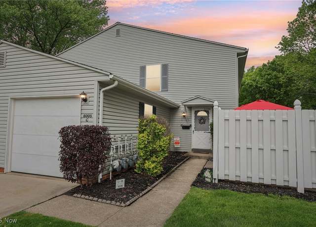 Property at 8005 Independence Dr Unit C, Mentor, OH 44060, 2 beds, 1 bath