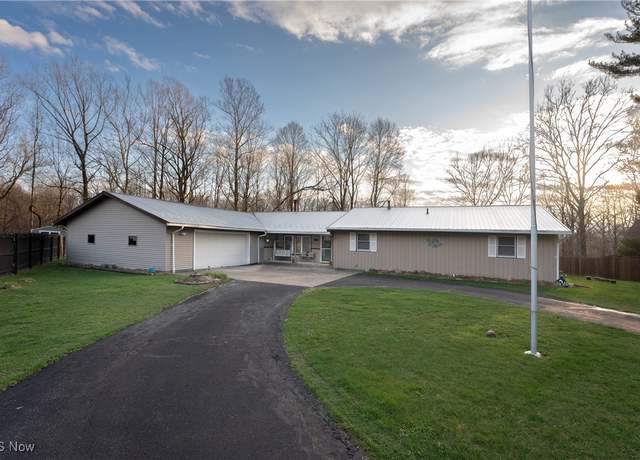 Property at 24647 Squire Rd, Columbia Station, OH 44028, 3 beds, 3 baths