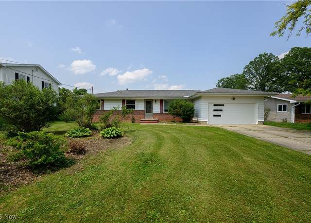 Property at 2783 Shellhart Rd, Norton, OH 44203, 3 beds, 1.5 baths