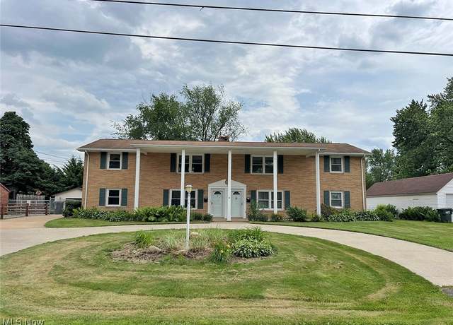 Property at 4646 13th St NW, Canton, OH 44708, 4 beds, 4 baths