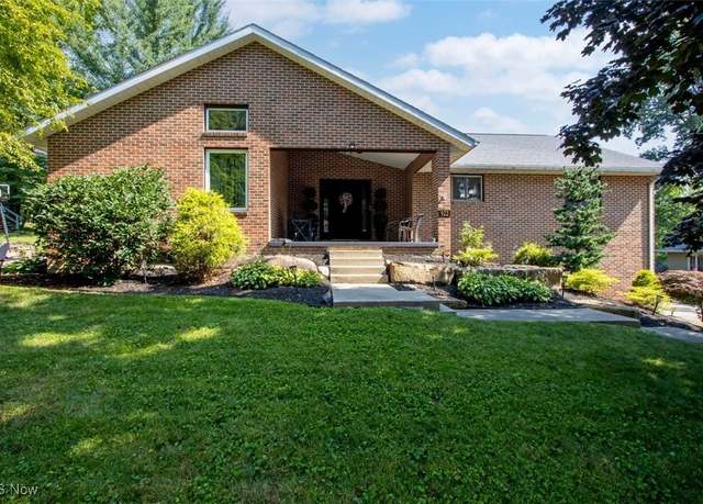 Property at 922 Kieffer St, Wooster, OH 44691, 3 beds, 2.5 baths
