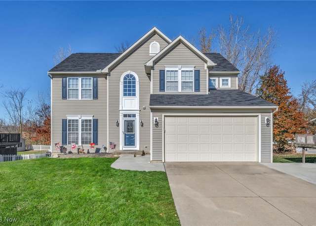 Property at 4262 Santina Way, Lorain, OH 44053, 3 beds, 2.5 baths