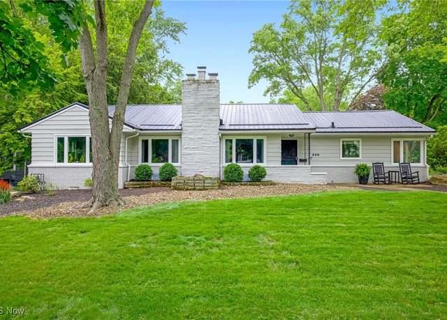 Property at 349 Mull Ave, Akron, OH 44313, 3 beds, 2 baths