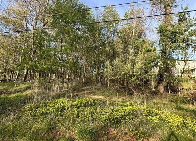 Property at Sherwood Dr, Parkersburg, WV 26104