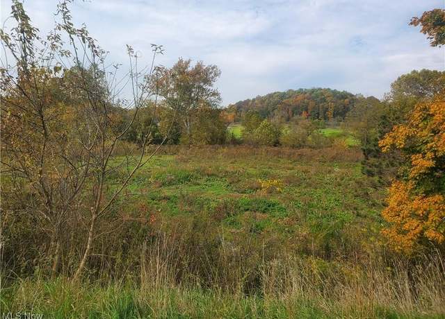 Property at 10925 Friendship Dr, New Concord, OH 43762