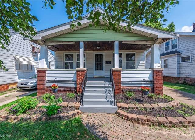 Property at 3407 W 133rd St, Cleveland, OH 44111, 2 beds, 1 bath