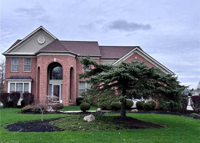 Property at 2915 Alling Dr, Twinsburg, OH 44087, 4 beds, 3.5 baths
