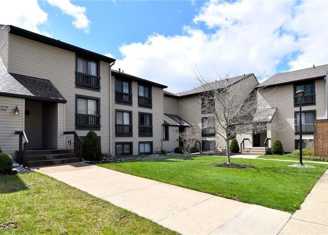 Property at 6270 Greenwood Pkwy #303, Sagamore Hills, OH 44067, 2 beds, 2 baths