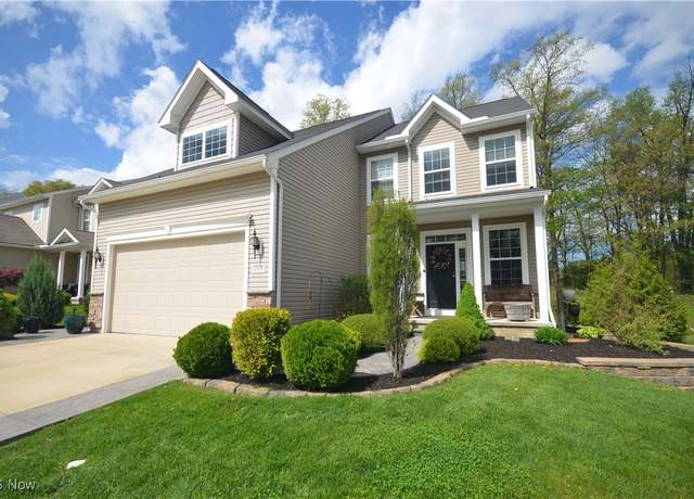 Property at 248 Woodside Ln, Tallmadge, OH 44278, 4 beds, 2.5 baths