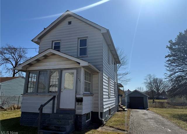 Property at 423 Imperial St, Youngstown, OH 44509, 2 beds, 1 bath