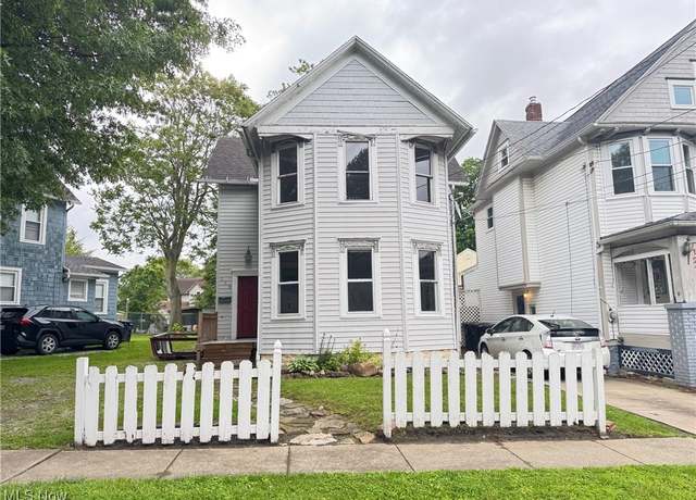 Property at 119 Westwood Ave, Akron, OH 44302, 4 beds, 2 baths
