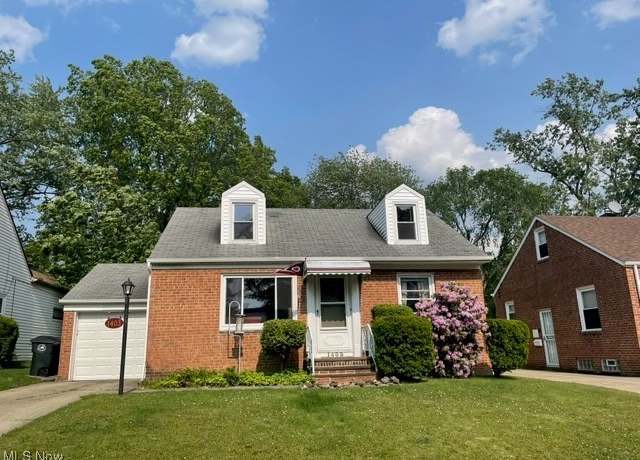 Property at 1403 Cranover Rd, Lyndhurst, OH 44124, 3 beds, 1 bath