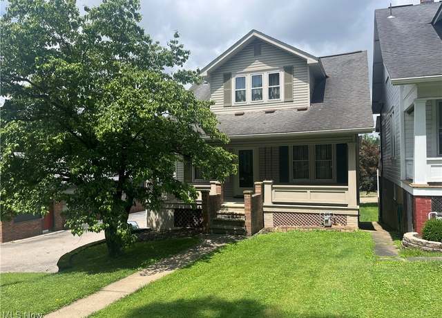Property at 203 Marion St, Marietta, OH 45750, 2 beds, 1.5 baths