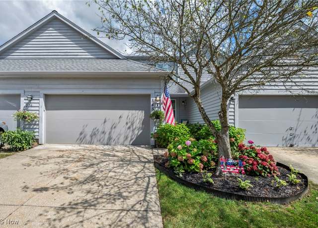 Property at 845 Arboretum Cir, Northfield, OH 44067, 2 beds, 1.5 baths