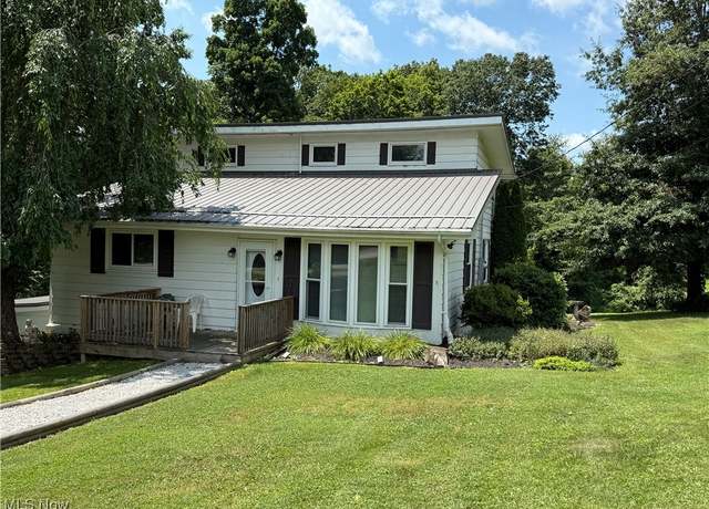 Property at 213 Donna Dr, Bloomingdale, OH 43910, 4 beds, 2 baths